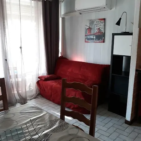 Διαμέρισμα Studio Cabine Climatise Piscine *